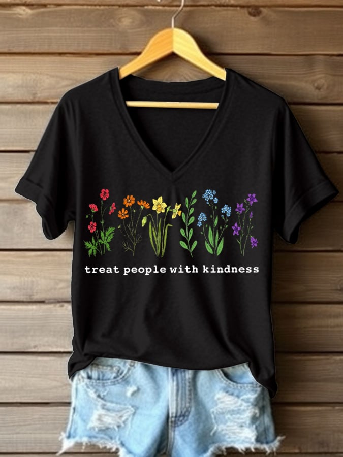 Women's Treat People With Kindness Printed Short-Sleeved T-Shirt