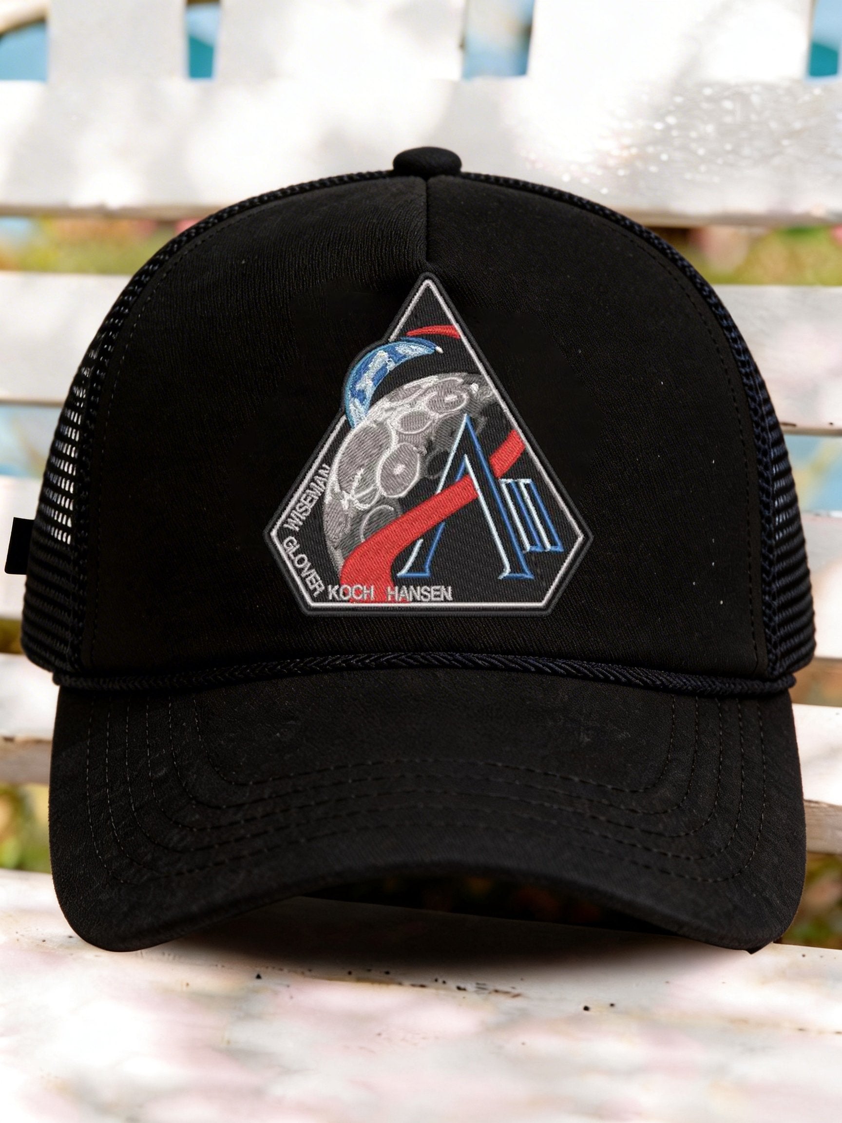 Unisex Artemis II Space Mission Classic Cap