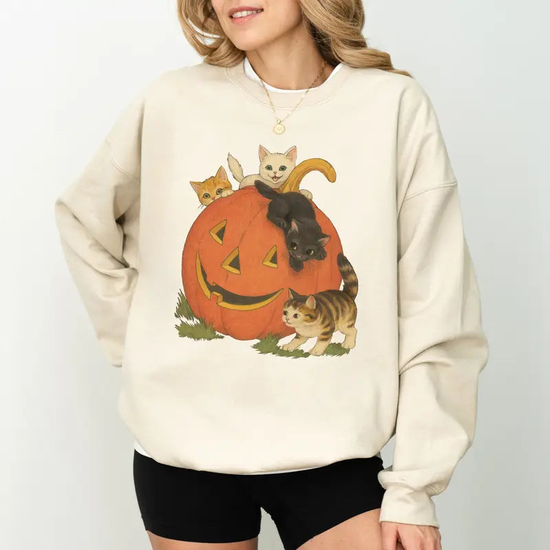 Unisex Vintage 90s Halloween Cat Crewneck Sweatshirt