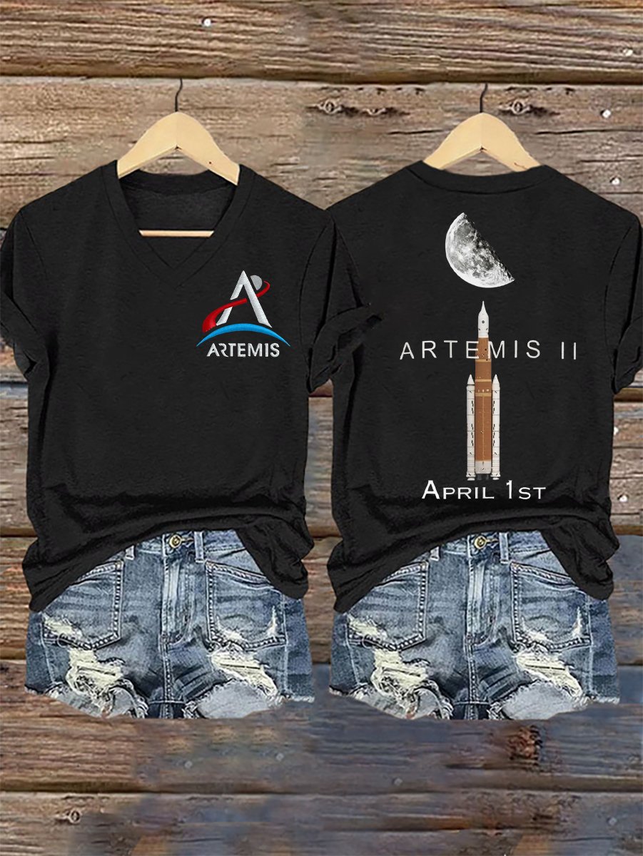 Women's Crewed Again Print V Neck T-shirt